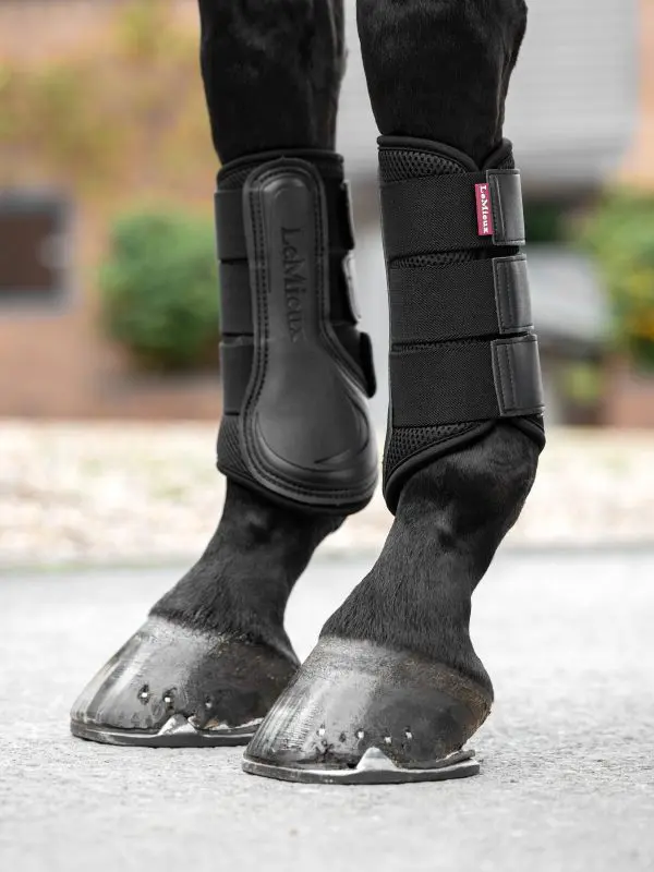 LMX Mesh Brushing Boots